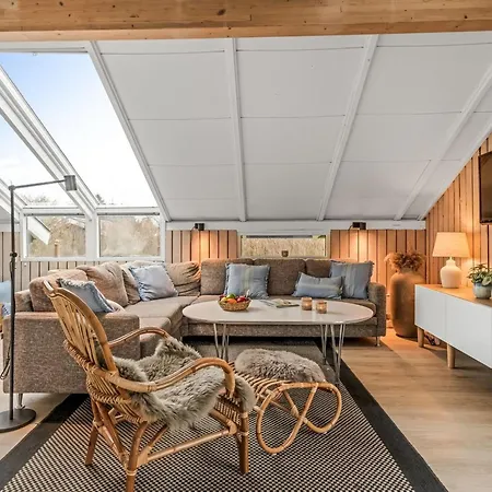 Vakantiehuis Wilmer - 600m From The Sea By Interhome Løkken