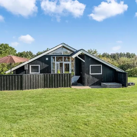 Wilmer - 600m From The Sea By Interhome Løkken